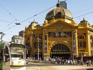 4hr Melbourne City Features